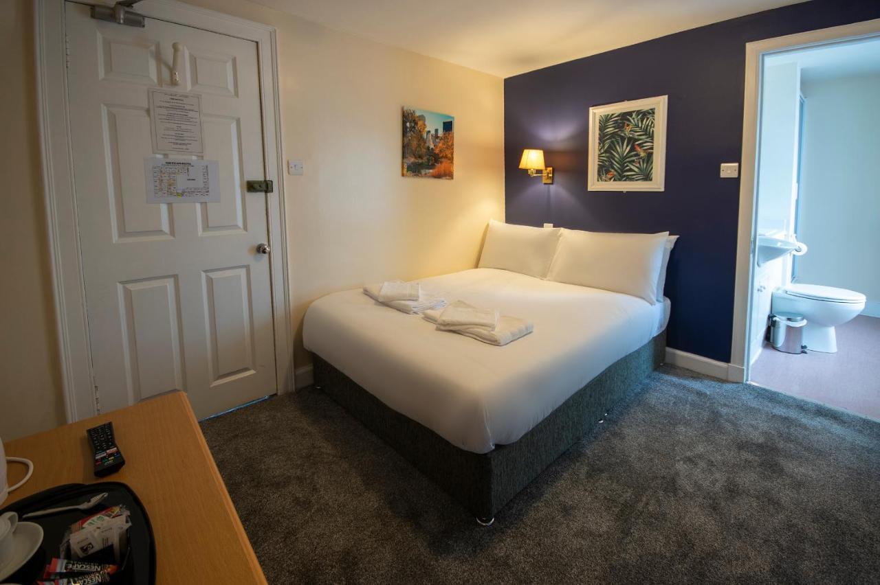 Douglas Arms Hotel Castle Douglas Bagian luar foto