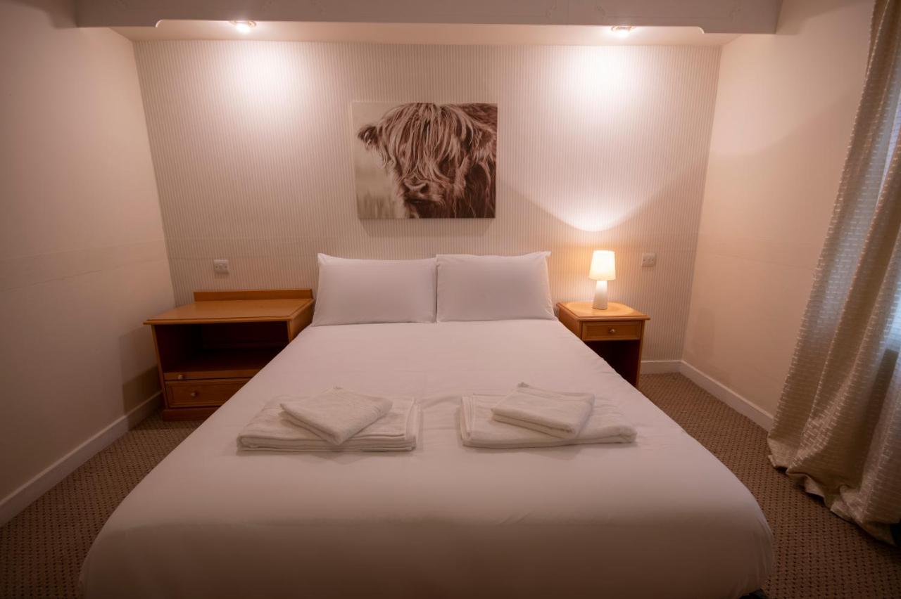 Douglas Arms Hotel Castle Douglas Bagian luar foto