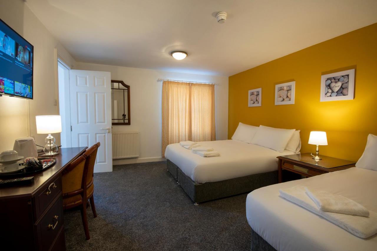 Douglas Arms Hotel Castle Douglas Bagian luar foto
