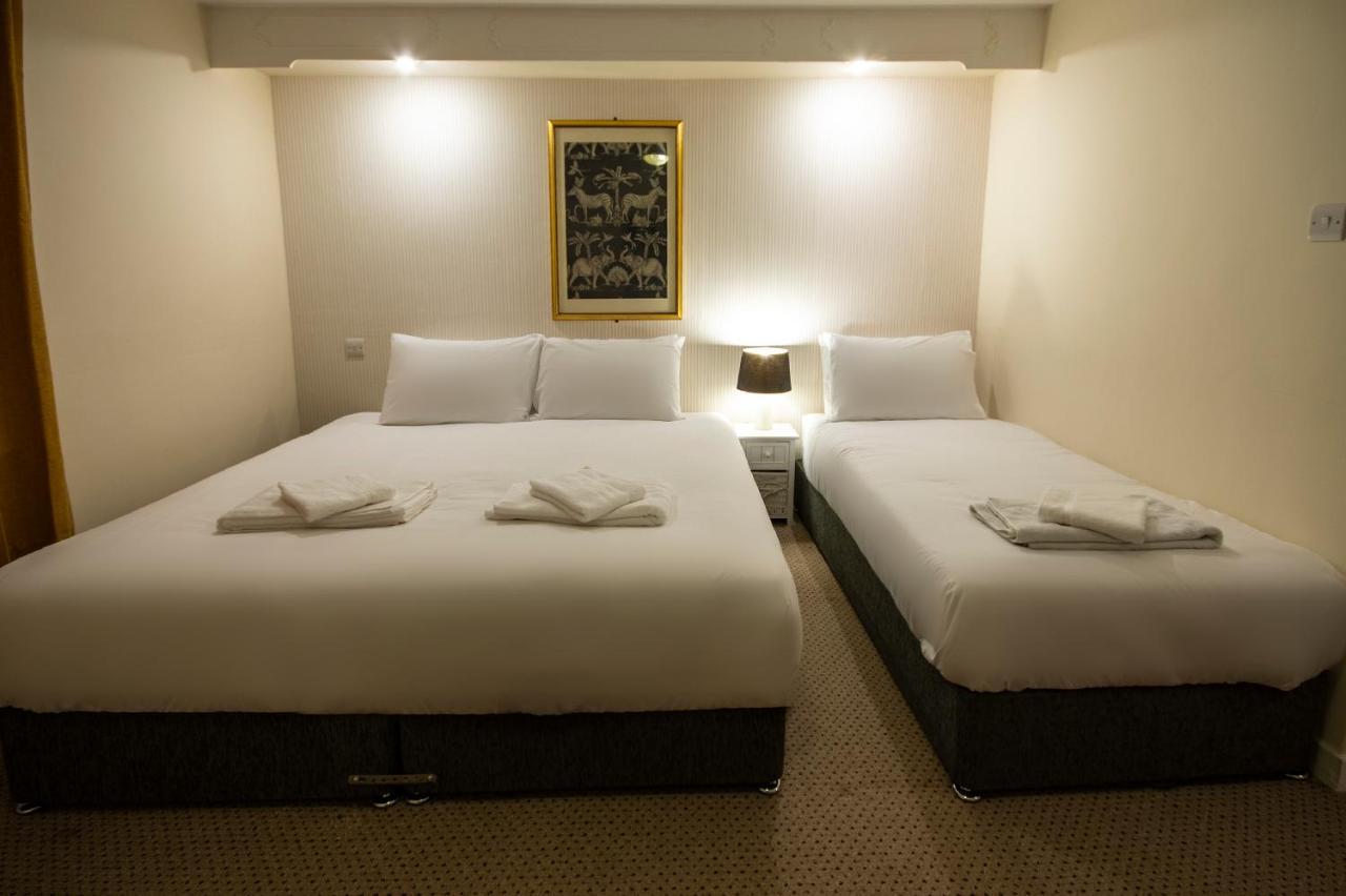Douglas Arms Hotel Castle Douglas Bagian luar foto
