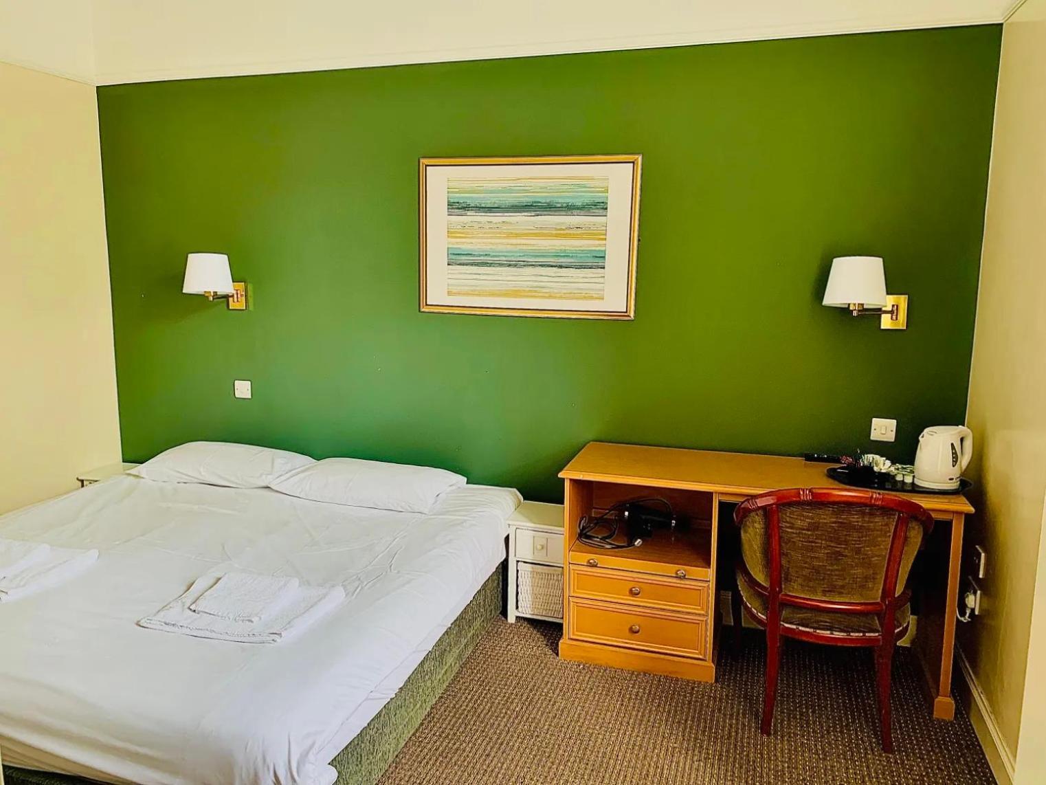 Douglas Arms Hotel Castle Douglas Bagian luar foto
